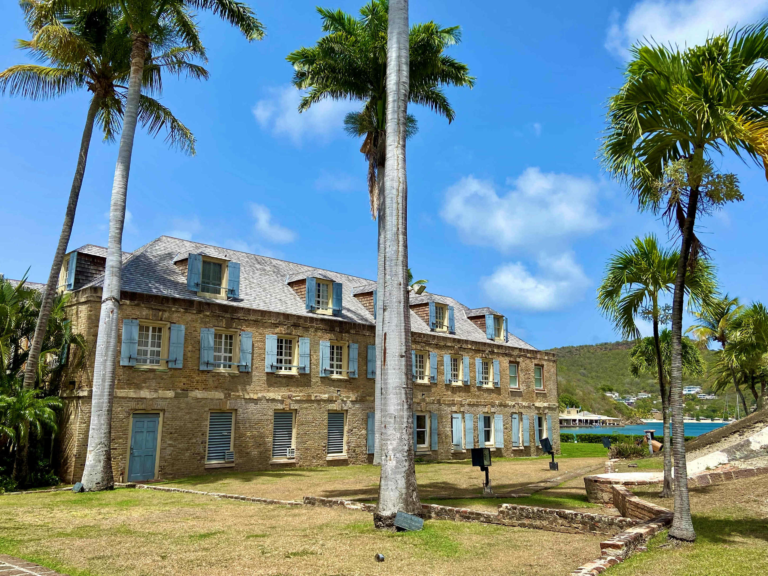 Spannende Geschichte und prächtige Natur auf Antigua und Barbuda